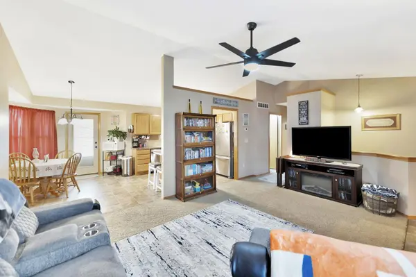 1327 E Berlin, Haysville, KS 67060
