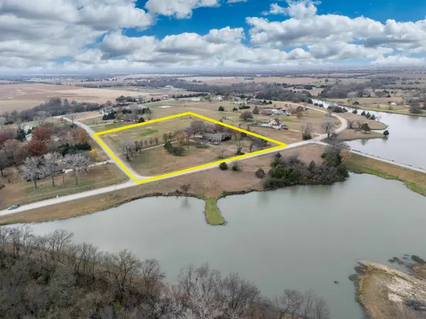 11601 SW 48th Ter, Towanda, KS 67144
