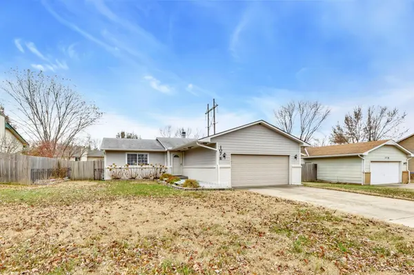 107 E North Point, Derby, KS 67037