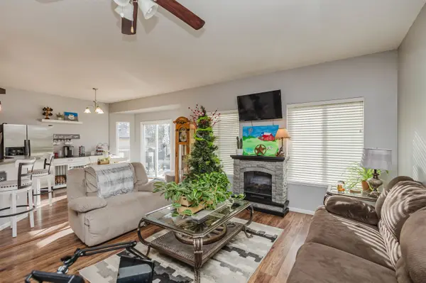 305 W Autumn Blaze, Goddard, KS 67052