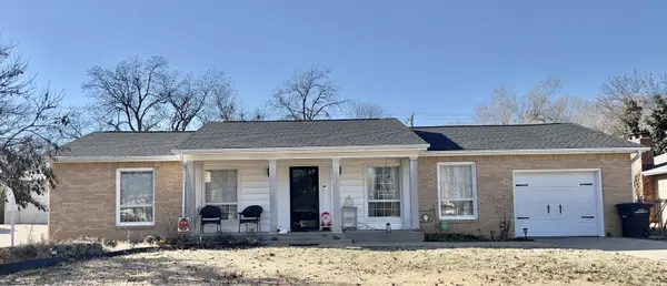 1211 N 7th,  Arkansas City,  KS 67005