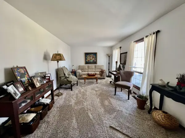 1211 N 7th, Arkansas City, KS 67005