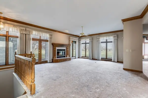 2422 N Morning Dew St, Wichita, KS 67205
