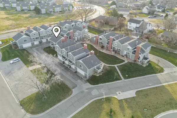 2021 N Broadmoor St, Wichita, KS 67206