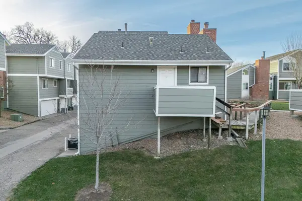 2021 N Broadmoor St, Wichita, KS 67206