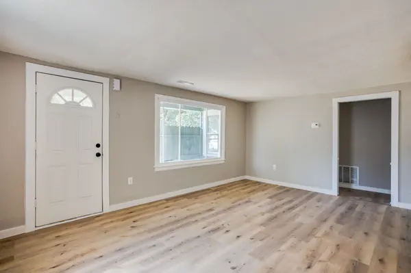 1732 Santa Fe, Wichita, KS 67211