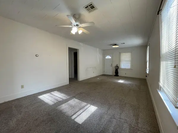 1333 N 4th, Arkansas City, KS 67005