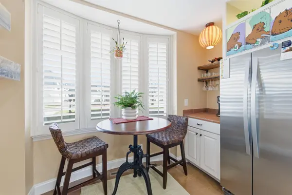 7077 E Central Ave Unit #9, Wichita, KS 67206-1930