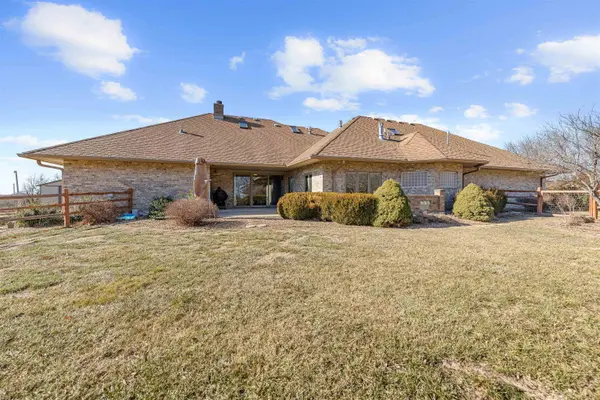 1740 Highway 43, Enterprise, KS 67441
