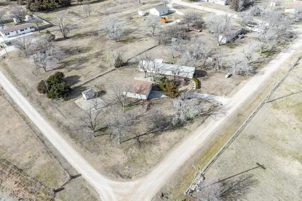 131 N Main St, Greenwich, KS 67055