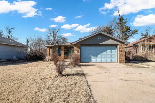 1579 N Roosevelt St, Wichita, KS 67208