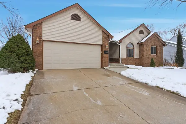 2106 N Pintail St, Wichita, KS 67235
