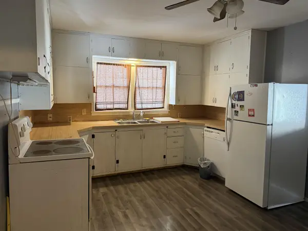 306 N Sturges Ave, Potwin, KS 67123