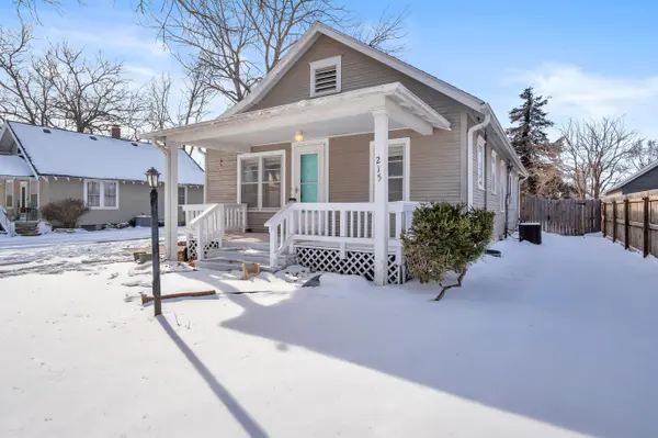 215 S Church St, Goessel, KS 67053