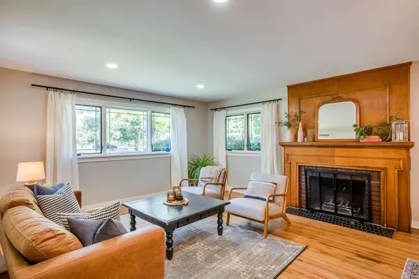 304 S Courtleigh Drive, Wichita, KS 67218