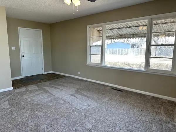 206 S Peabody St, Nickerson, KS 67561