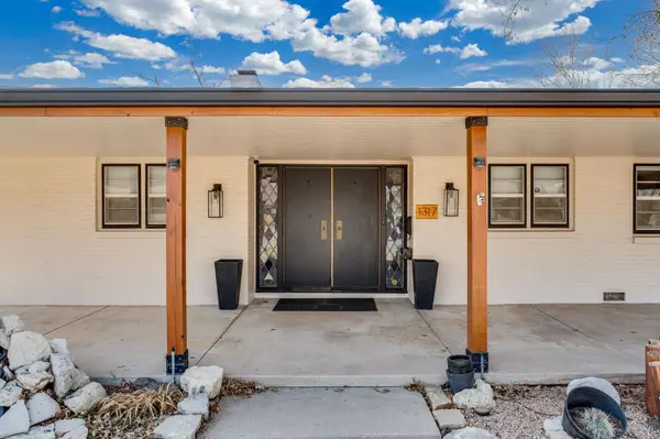 1317 N Parkwood Ln., Wichita, KS 67208-2727