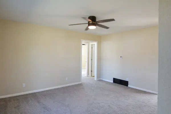 719 W 3rd St., Valley Center, KS 67147