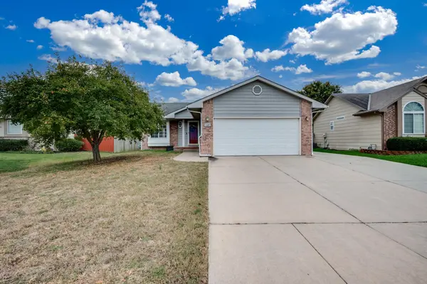 1307 E Lonna St,  Haysville,  KS 67060