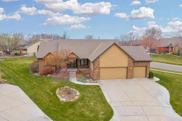 13303 E Tallowood Ct, Wichita, KS 67230