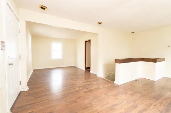 1432 S Pattie St, Wichita, KS 67211