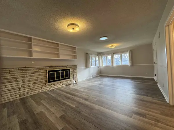 1166 N Pinecrest st, Wichita, KS 67208