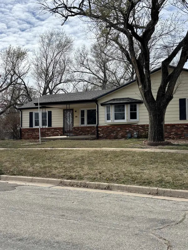 305 N Williams St, Udall, KS 67146