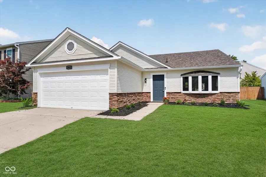 10622 Crackling DR, Indianapolis, IN 46259