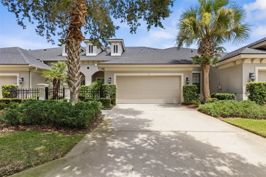 7 RIVER LANDING DR, Palm Coast, FL 32137