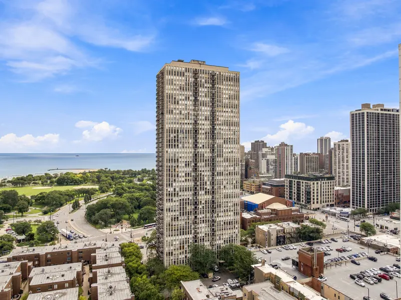 1660 N LA SALLE DR #2809, Chicago, IL 60614