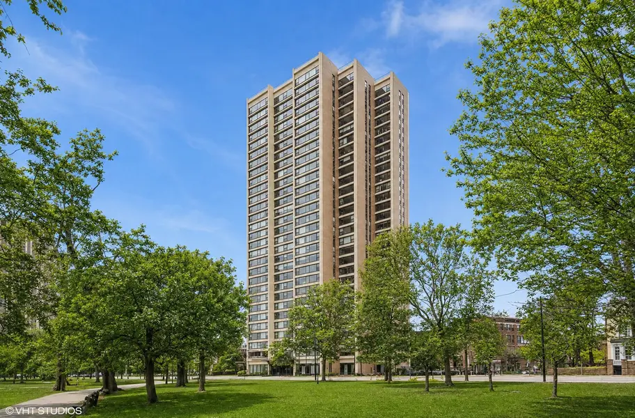 1850 N Clark ST #2803, Chicago, IL 60614