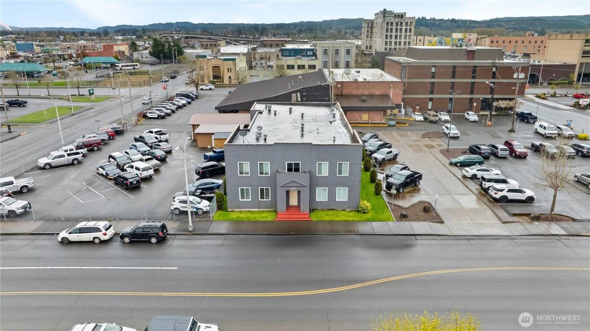 215 E 1st ST, Aberdeen, WA 98520