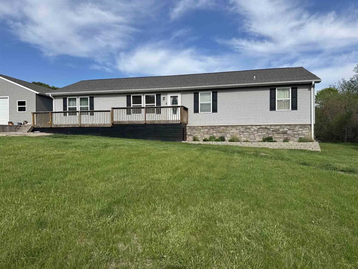 1611 T St, Belleville, KS 66935