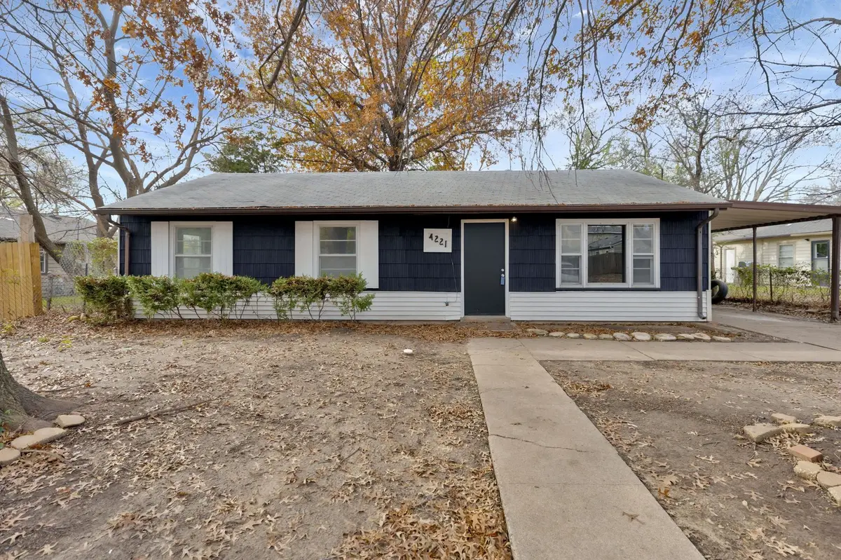 4221 S Englewood St, Wichita, KS 67216