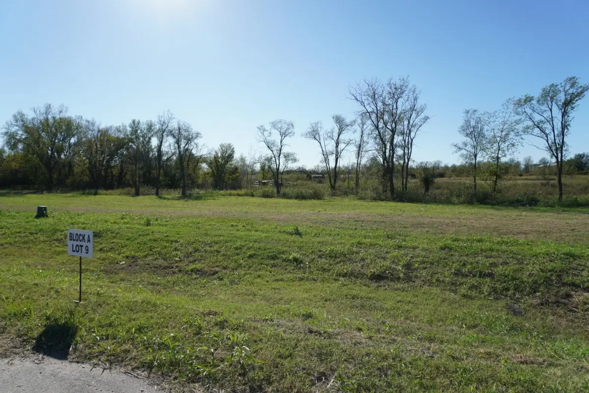 Lot 20 Block A Arbor Valley Addition, Valley Center, KS 67147