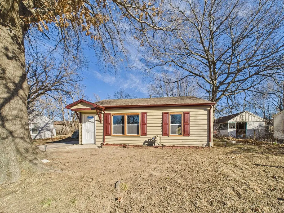 138 N Kessler St, Wichita, KS 67203