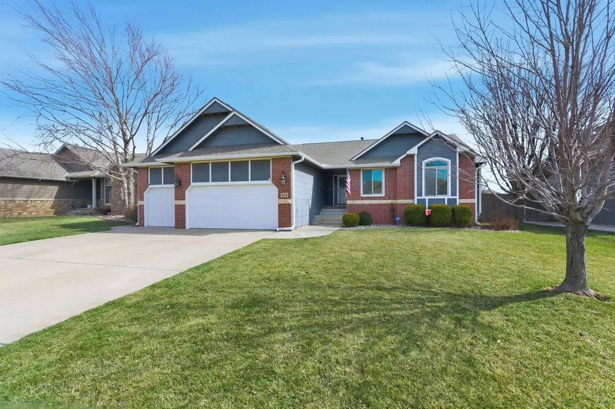 4114 N Parkdale Ct, Maize, KS 67101