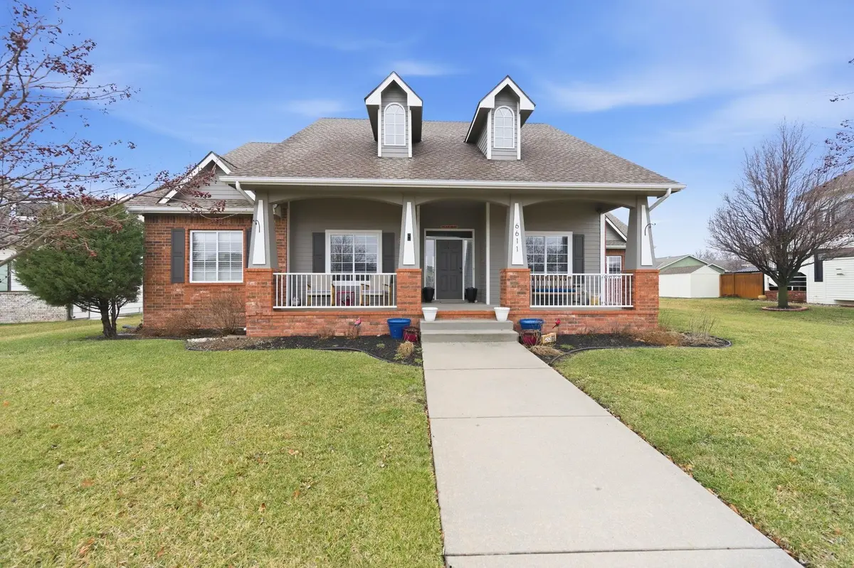 6611 E Central Park Ave, Bel Aire, KS 67226