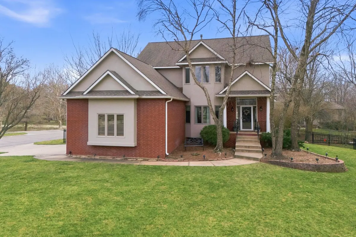 1221 N HICKORY CREEK CT, Wichita, KS 67235