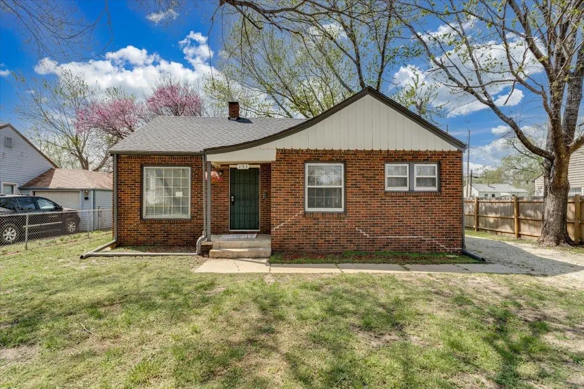 153 S Mccomas, Wichita, KS 67213