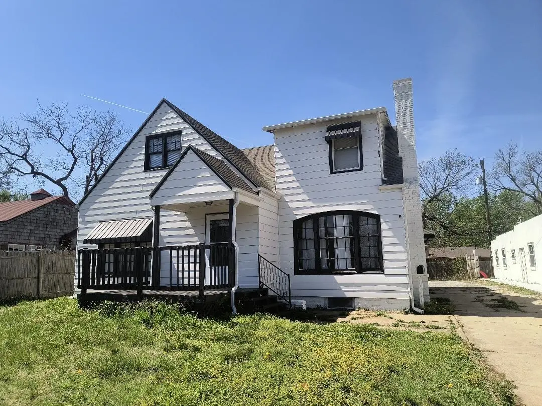 2033 S Oliver Ave, Wichita, KS 67218