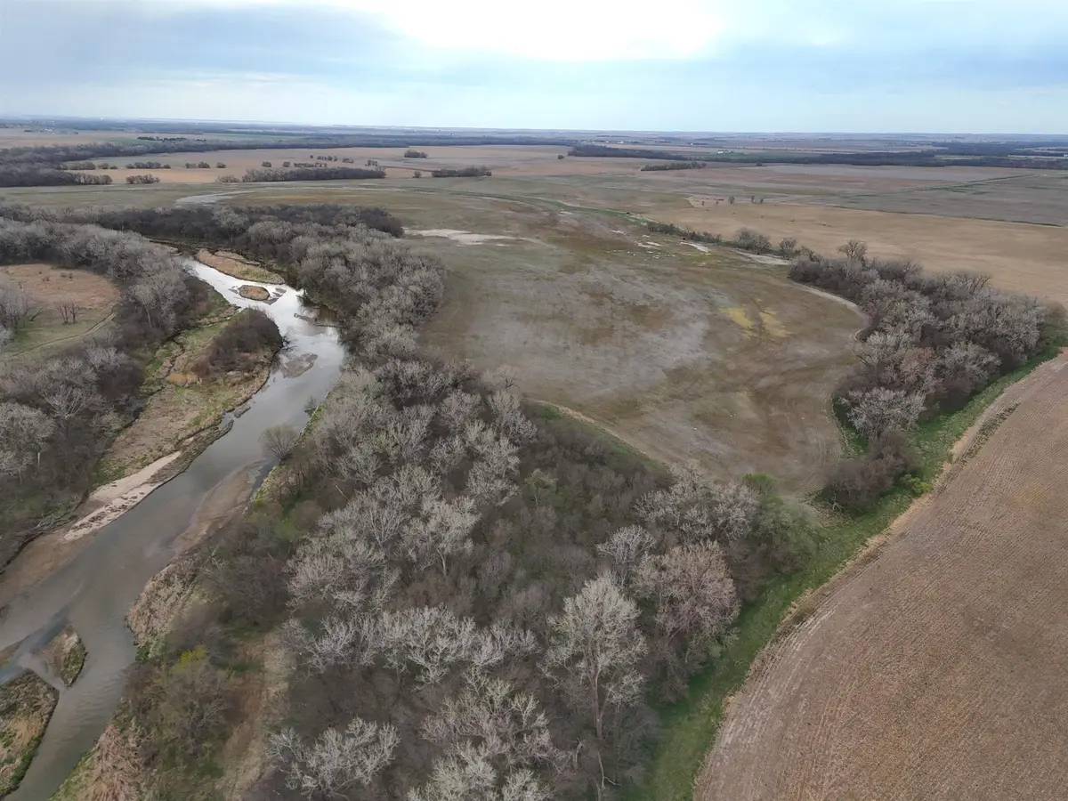 2398 Teal Road, Concordia, KS 66901