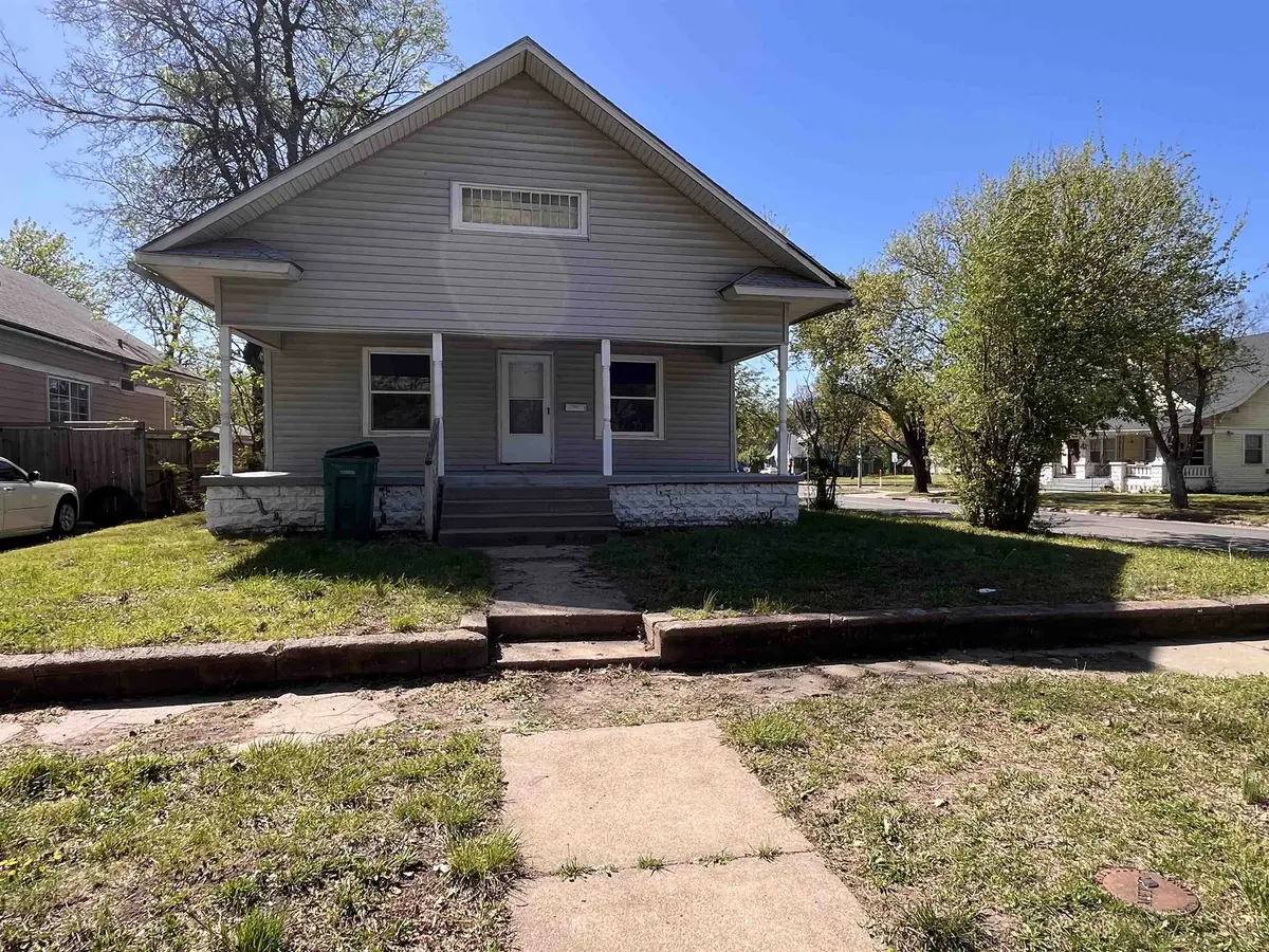 257 N Poplar Ave, Wichita, KS 67214