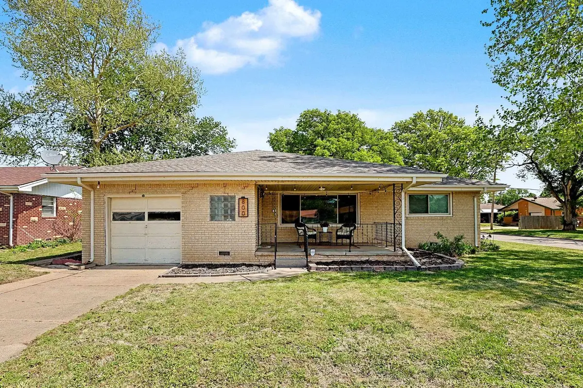 800 N Friend St, Belle Plaine, KS 67013