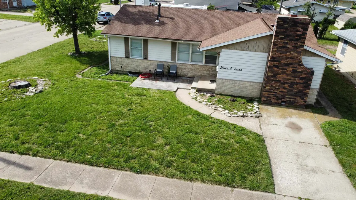 1107 Talley Dr, Salina, KS 67401