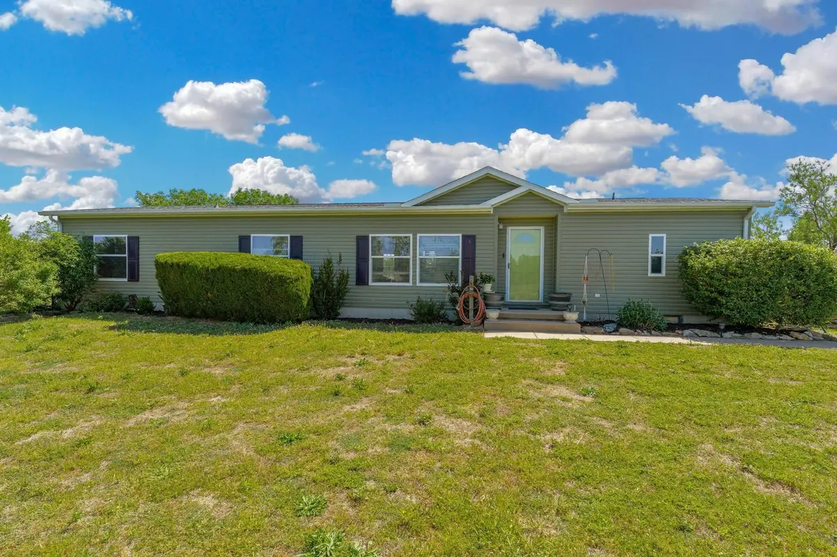 10300 N 109th W, Sedgwick, KS 67135