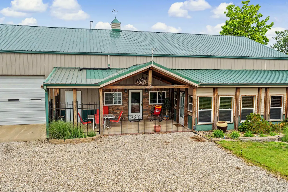31 Campbell Rd., Marquette, KS 67464