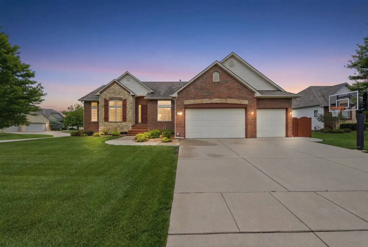 13029 E REEDS COVE CT, Wichita, KS 67230