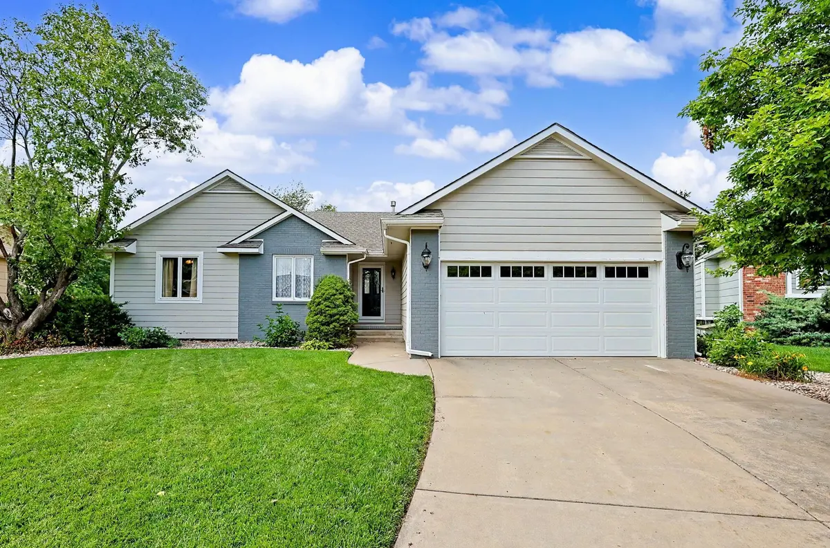 2351 N Crestline Ct., Wichita, KS 67205