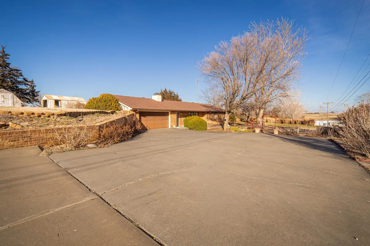 1688 N 150th Rd, Concordia, KS 66901